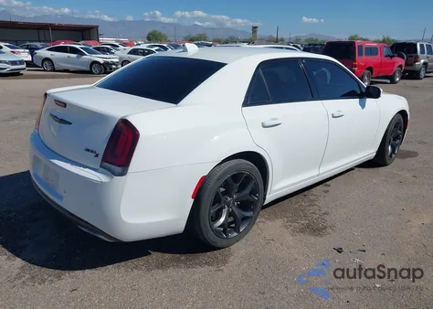 2021 Chrysler 300 300S из США, поврежденный, VIN 2C3CCABG5MH634219